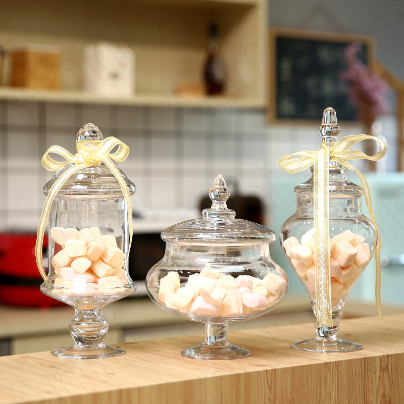 Food Storage With Glass Lids - 뚜껑이 있는 단순한 유리 저장 항아리,